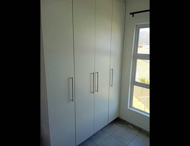 2 BEDROOM APARTMENT FOR SALE IN SOUTHFORK